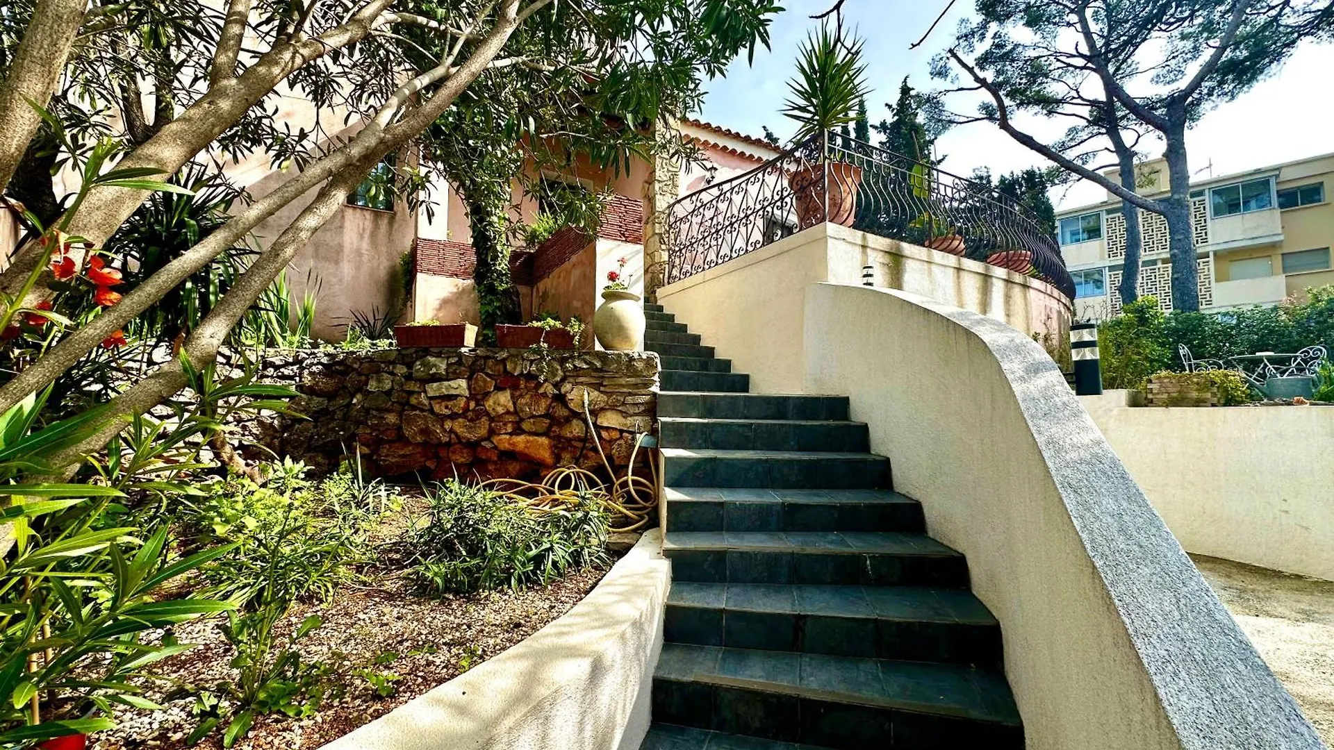 Villa Entiere Port Et Plage Bandol Fransa